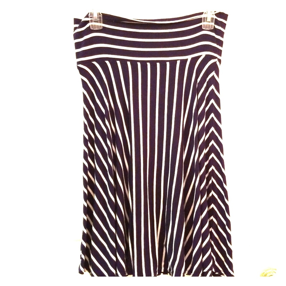 Navy and white striped skirt